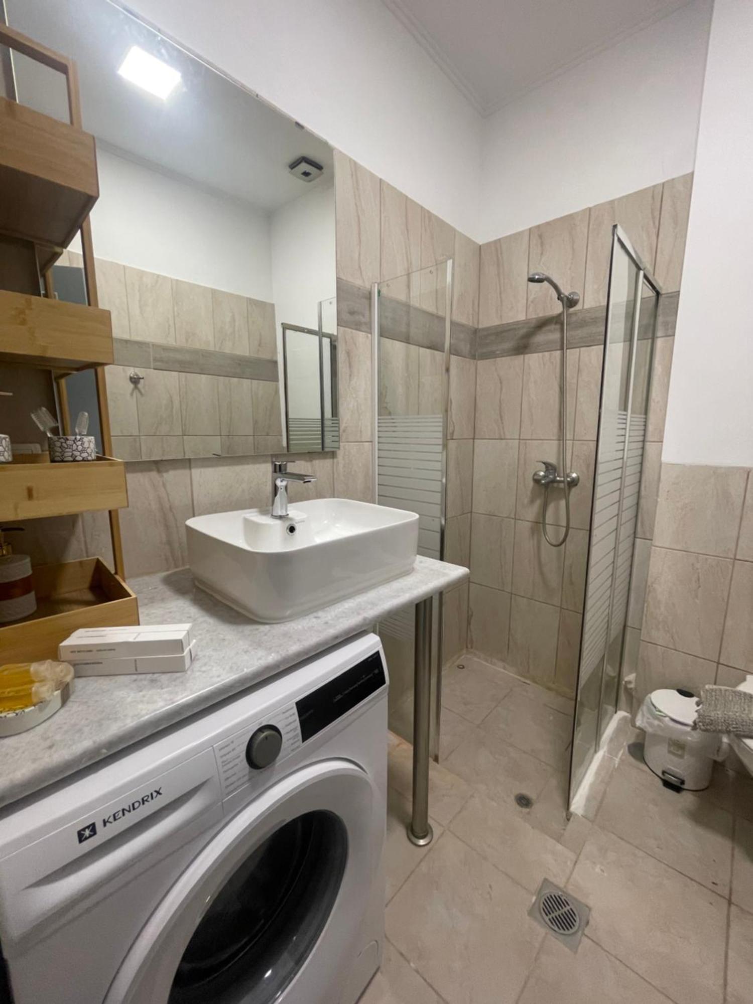 Aiolos Chania Center Luxury Apartment Near The Garden Exterior photo